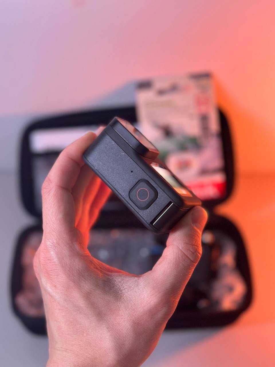 Чудовий набір GoPro 9 - екшн камера з двома екранчиками