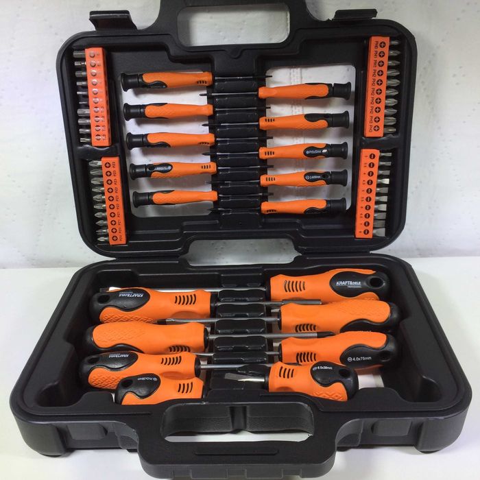 Zestaw śrubokrętów i bitów 58el. KD10903