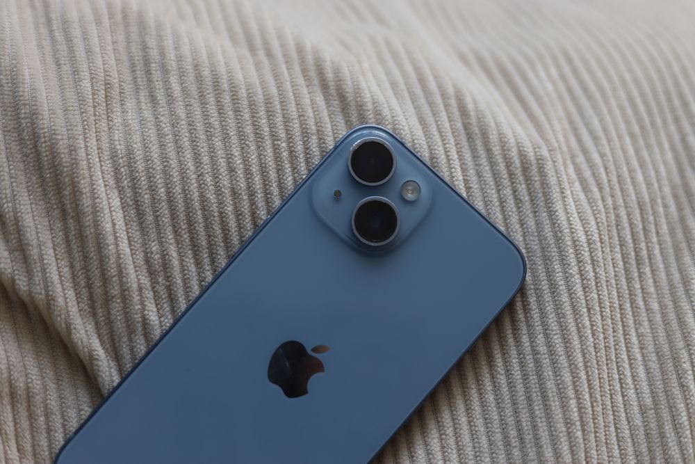 IPhone 14 w dobrym stanie