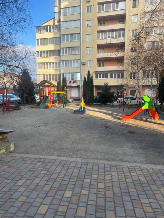 Продам 2-х рівневу квартиру з чудовим плануванням у новому будинку