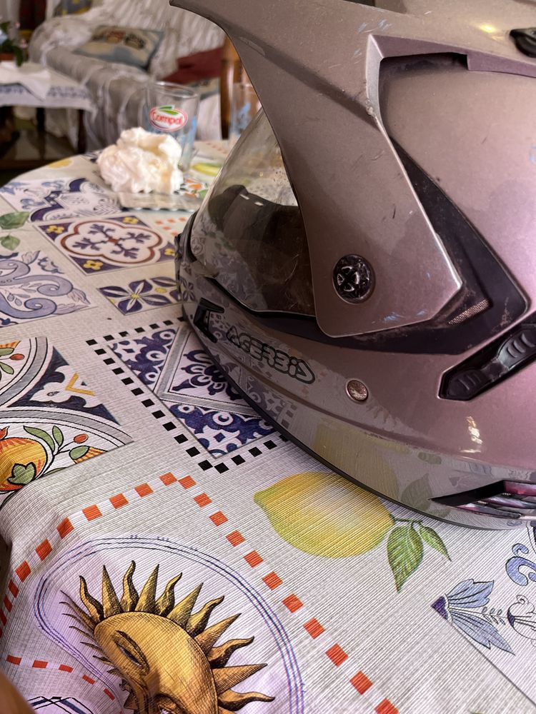 Capacete de mota Acerbis