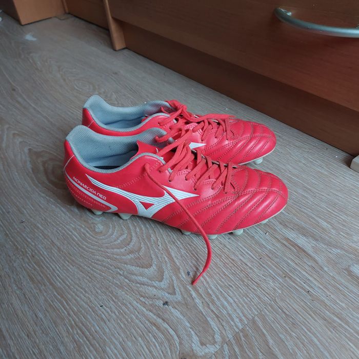 Korki piłkarskie rozmiar 39