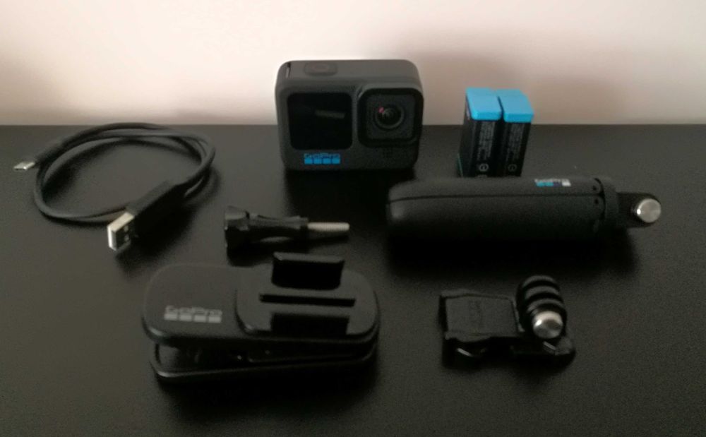 Kamera GoPro Hero 10 czarna z akcesoriami