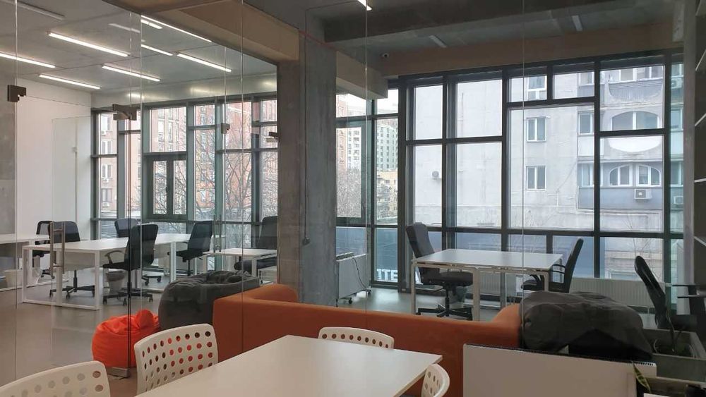 Без% офіс ЖК "Хофманн Хаус" Золотоустівська,34 / Павлівська з меблями