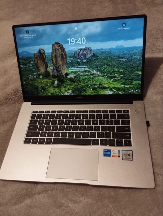Huawei Matebook D15 laptop 8/512 GB Windows 11