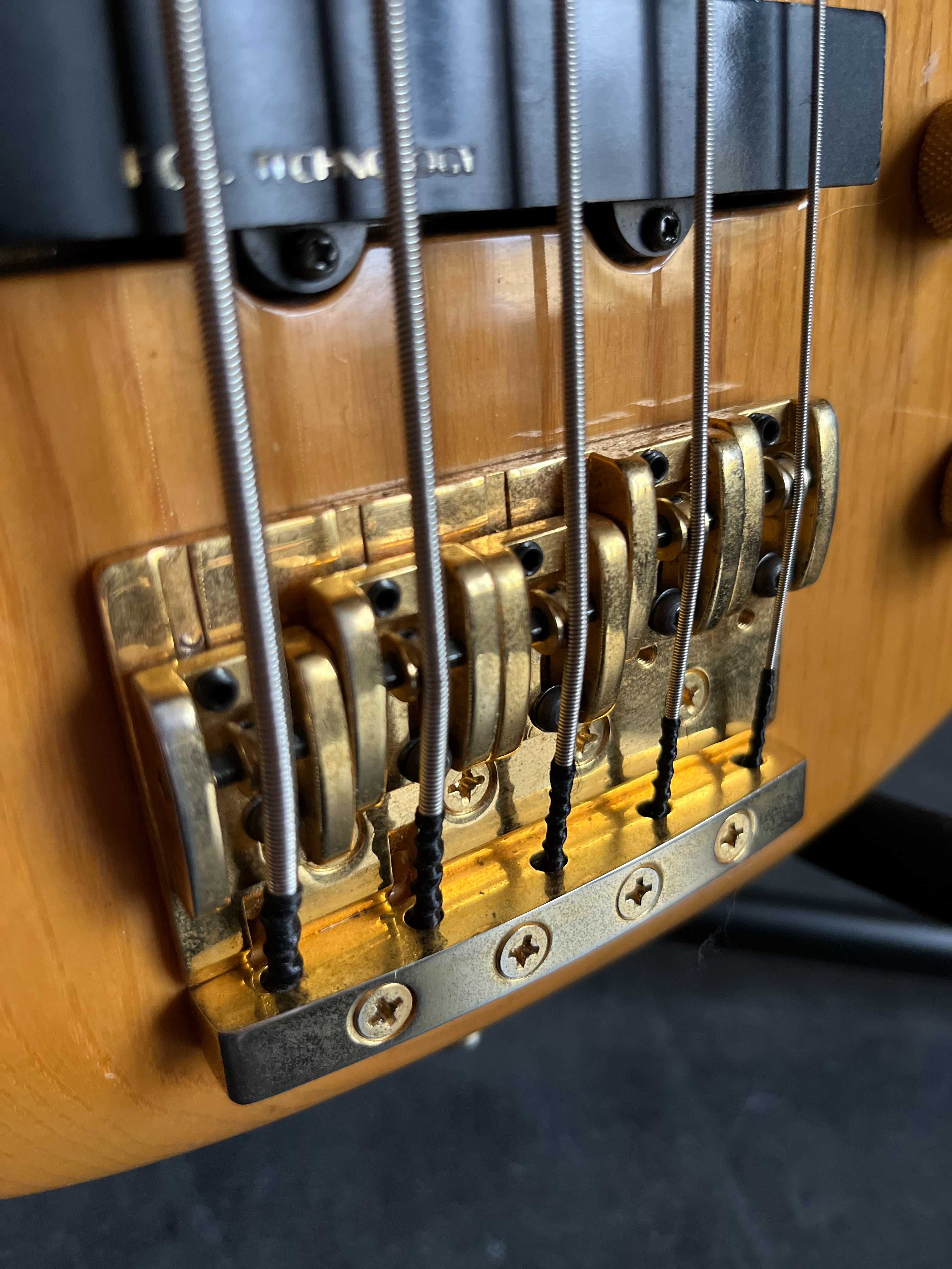 Fernandes FRB-100 Made in Japan bass wąski rozstaw 5 strun aktywny