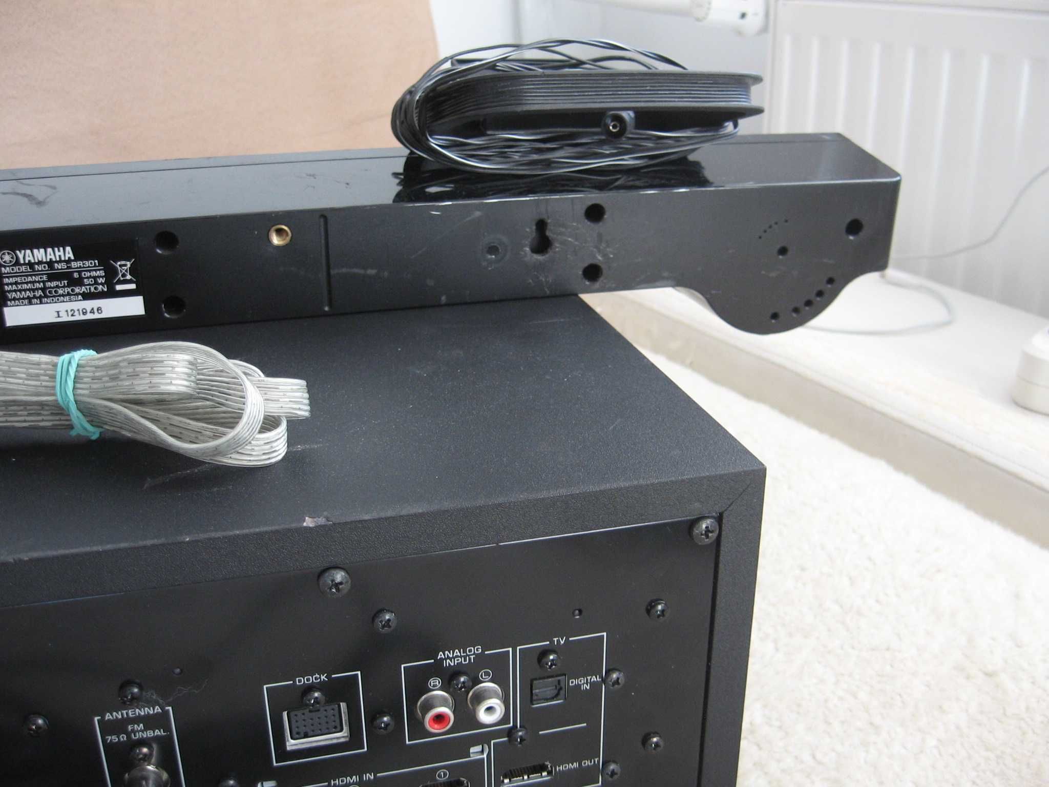 Amplituner Yamaha SR-300- sprawny z pilotem