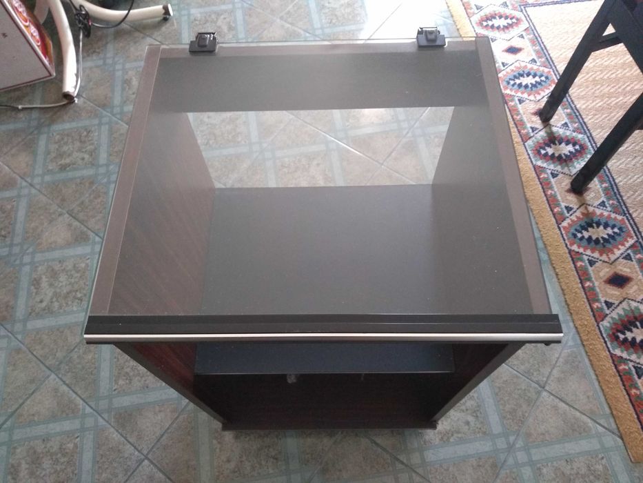 Móvel para aparelhagem com gira discos, VINTAGE!