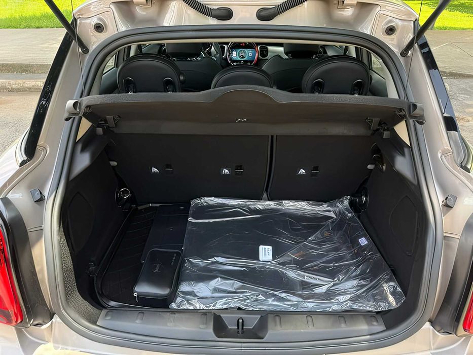 MINI Cooper S      2022