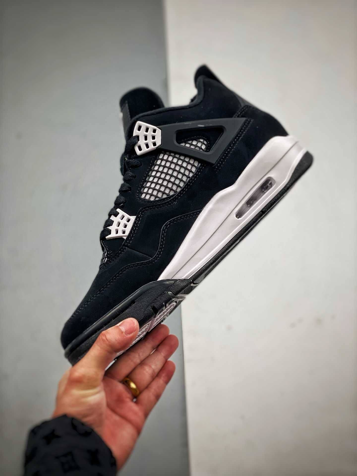 Buty Jordan 4Retro White Thunder Trampki Moda R.44