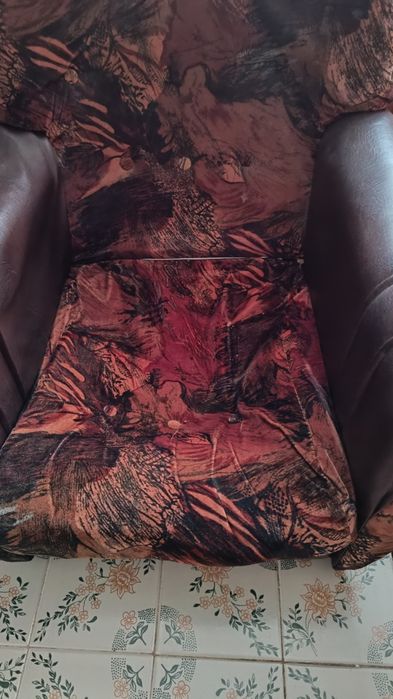 Продам крісла під реставрацію