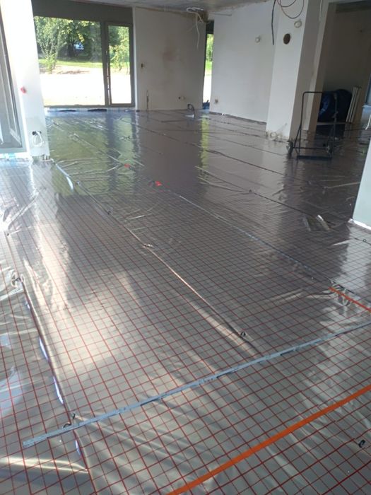 Hydraulik, Instalację sanitarne wewnętrzne oraz zewnętrzne