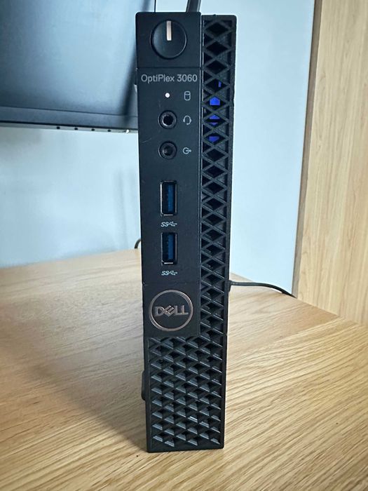 Micro DELL 3060 Tiny I5 8GEN 4GB 120GB M.2 W11PRO Wifi
