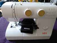 Сучасна німецька швейна машинка Aeg 795