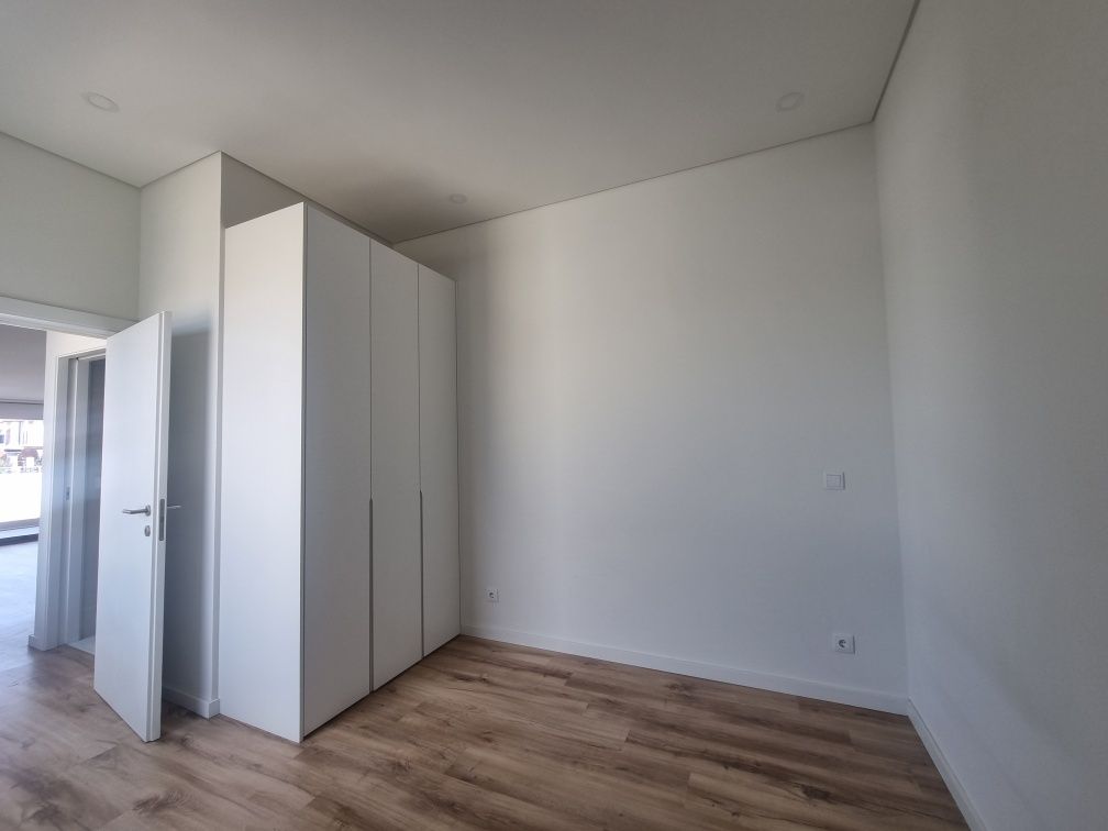 T1 C Terraço, c Novo, Prox Costa Cabral