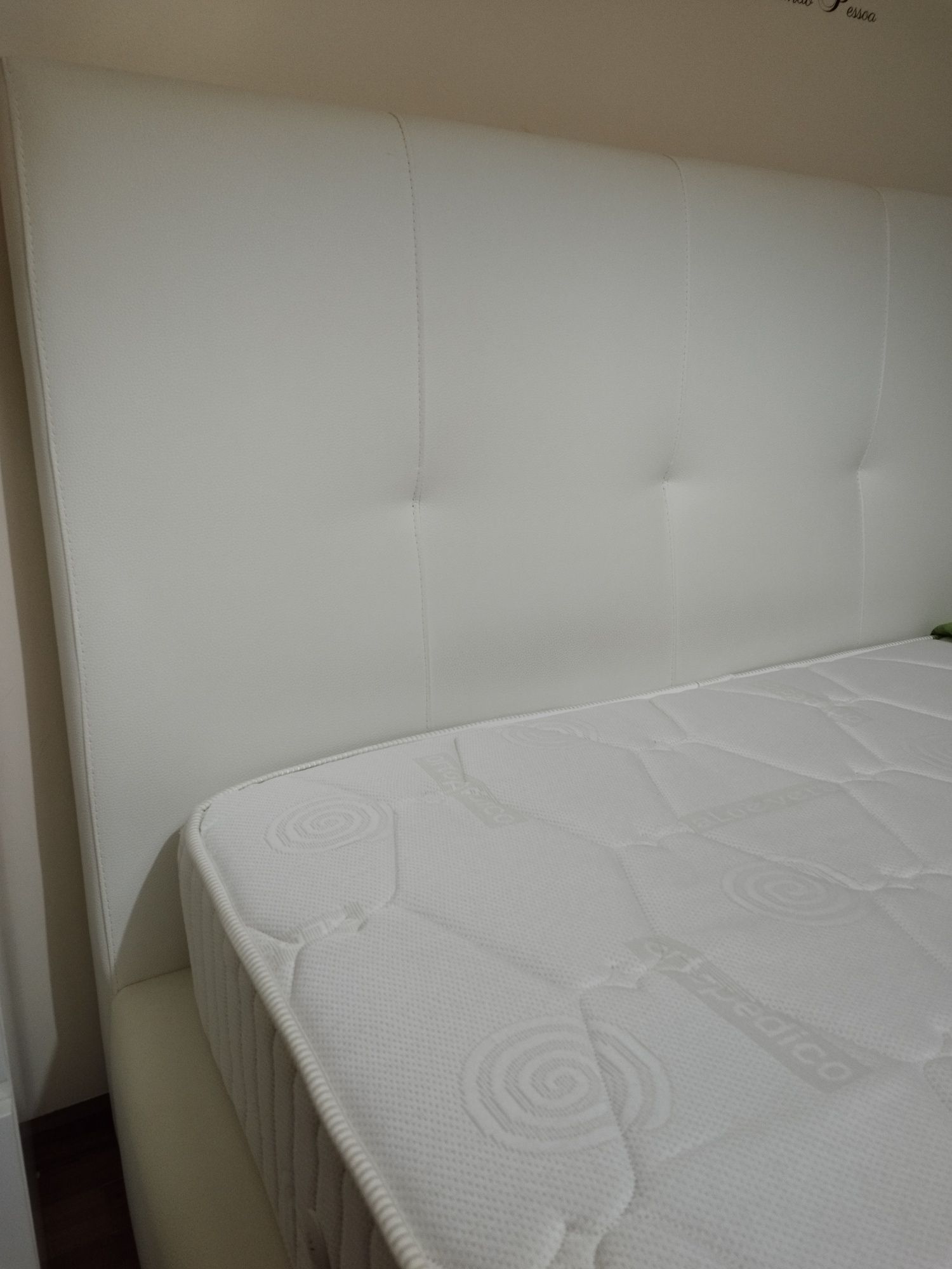 Cama de casal 160x200