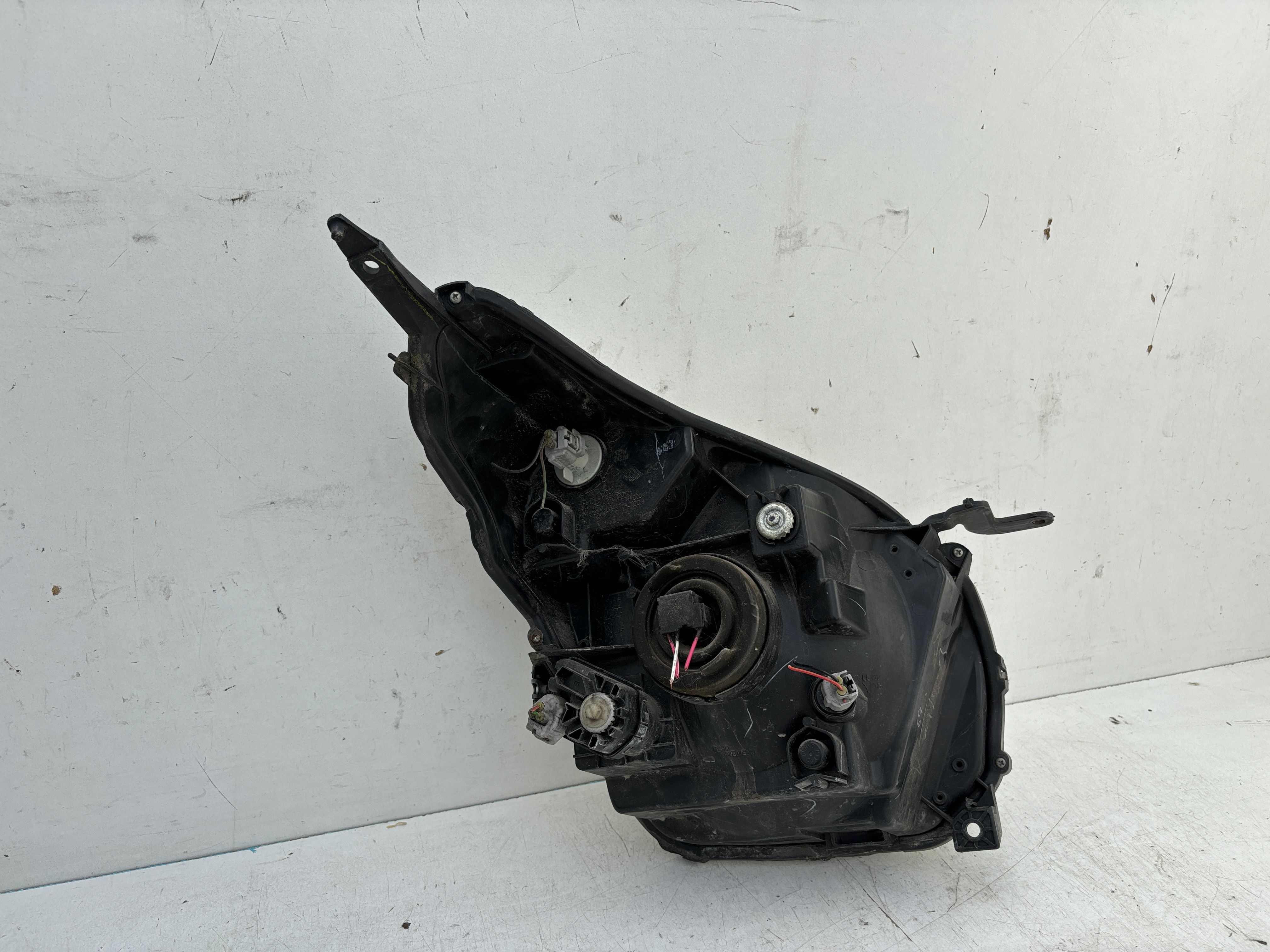 Lampa przednia lewa prawa Suzuki Alto 08-14