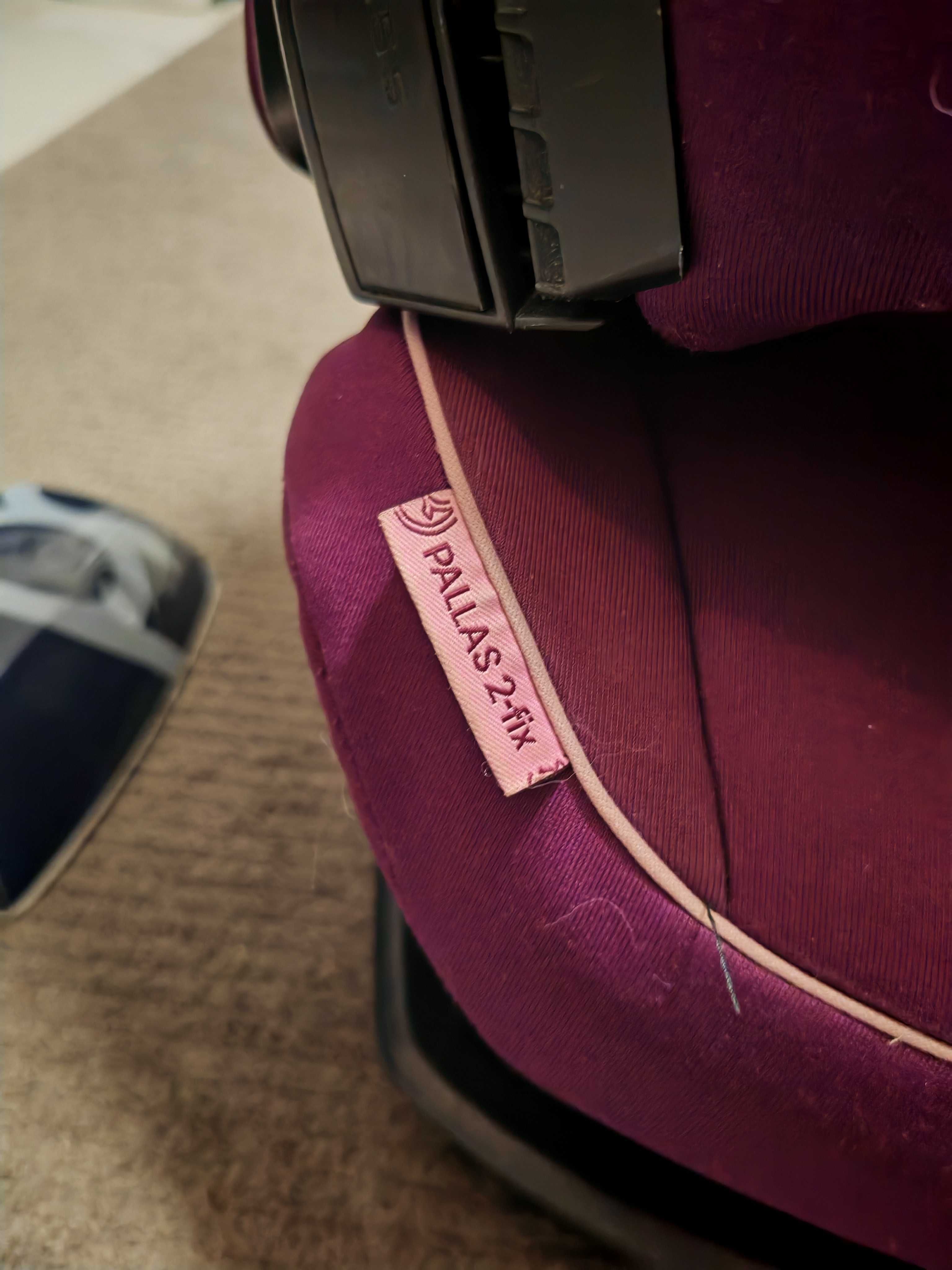 Fotelik dziecięcy samochodowy Cybex Pallas 2-fix 9m-12 lat, 9kg-36kg