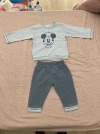 Conjunto Mickey Mouse 9/12 meses