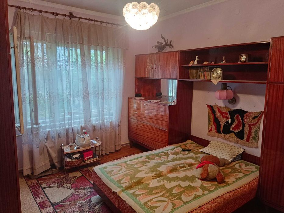 ПРОДАЖ 4-х кімнатного будинку 136 кв.м у хорошому районі,велика ділянк