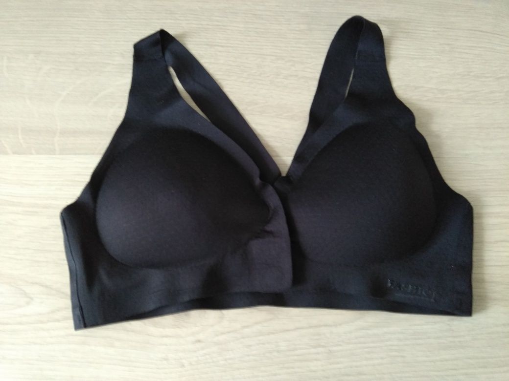 Nowe czarne biustonosze M/ 75B. 5 sztuk koronka bez fiszbin sportowy