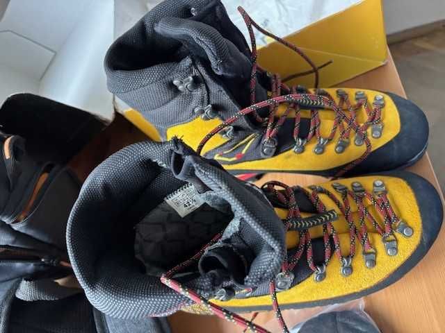 La Sportiva Nepal Cube GTX r.42 1/2