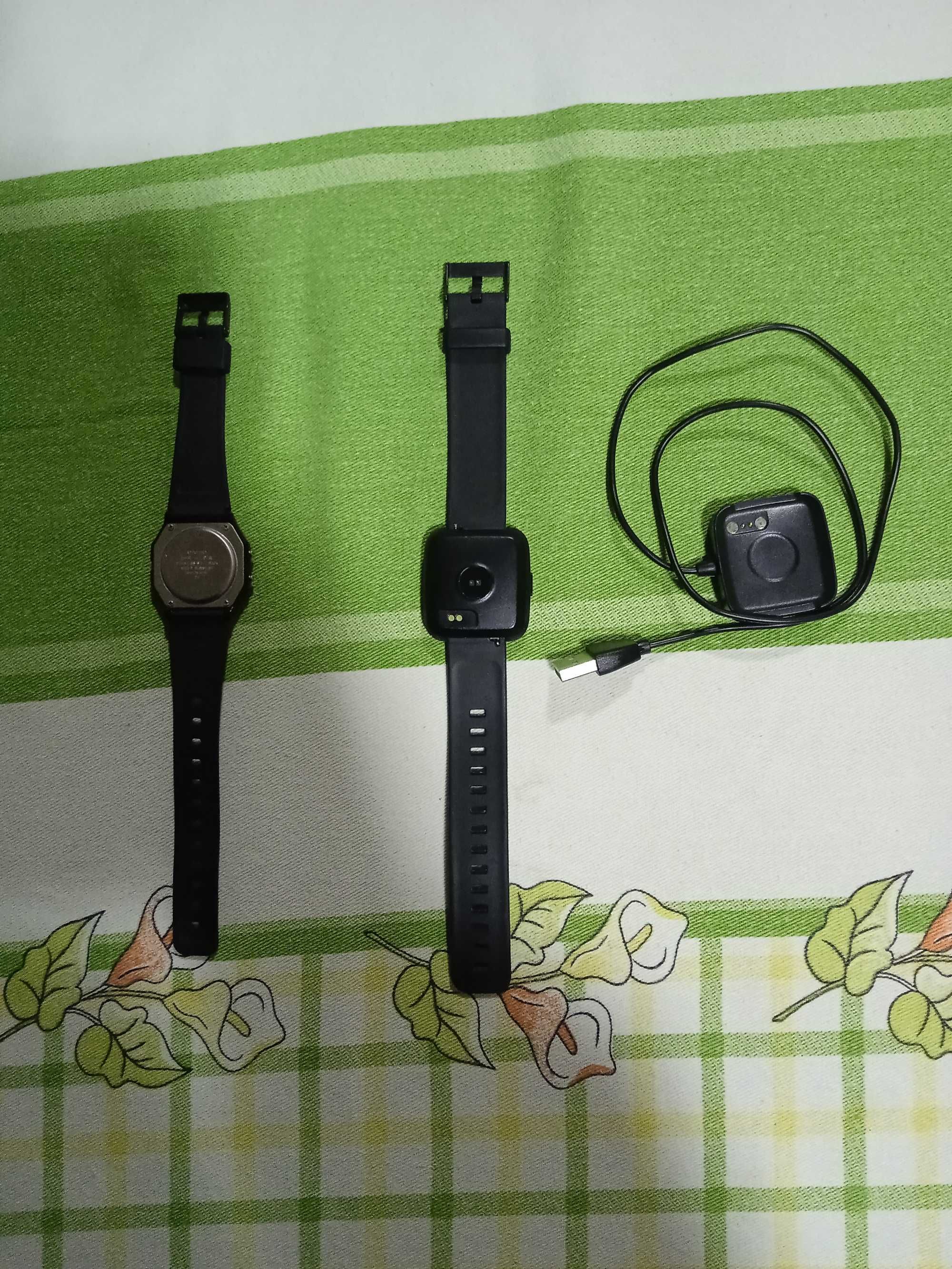 Vendo 2 Relógios um é conetar ao telemóvel,  o outro  é de anti-água