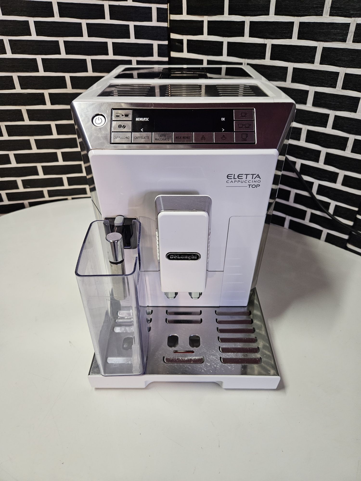 Ekspres do kawy delonghi eletta cappucino top