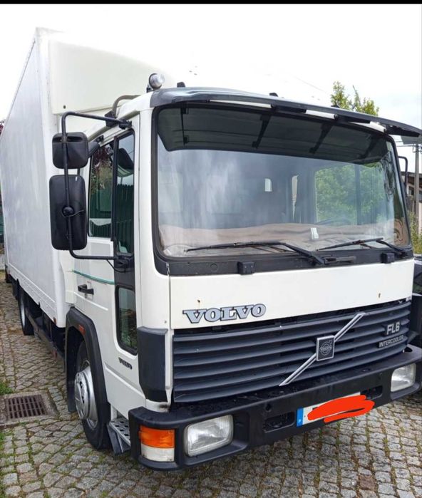 Camião Volvo FL6 12