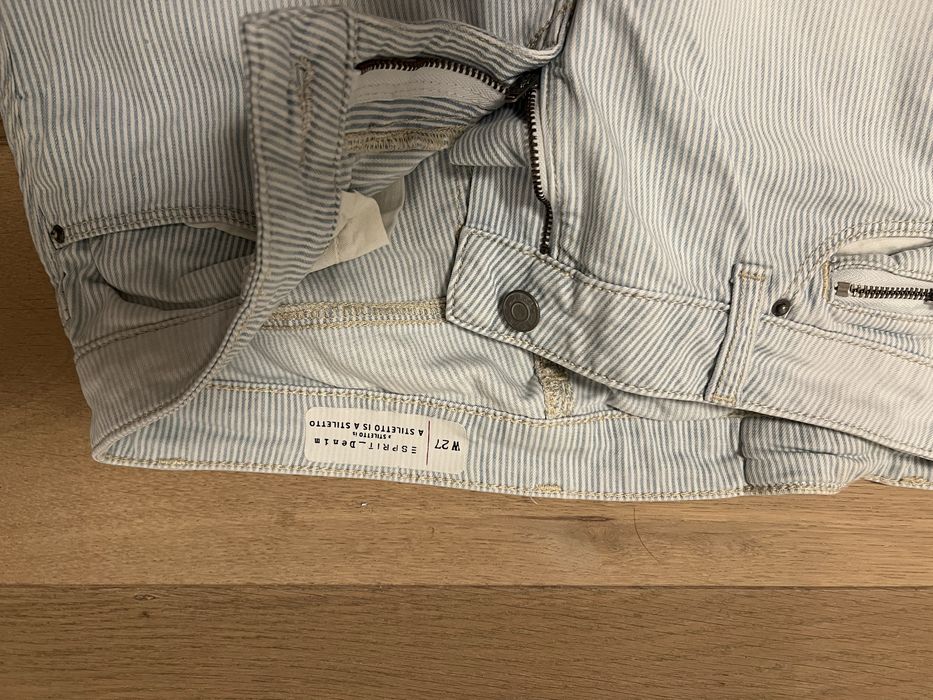 Spodnie letnie Esprit w27