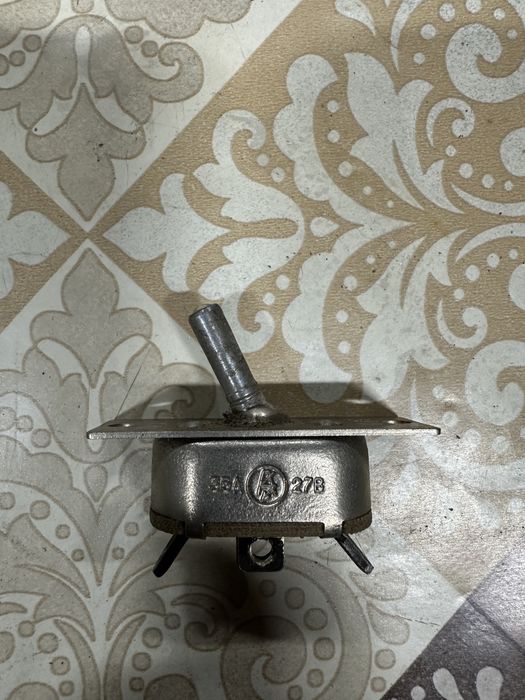 Радіодеталі радянського виробництва