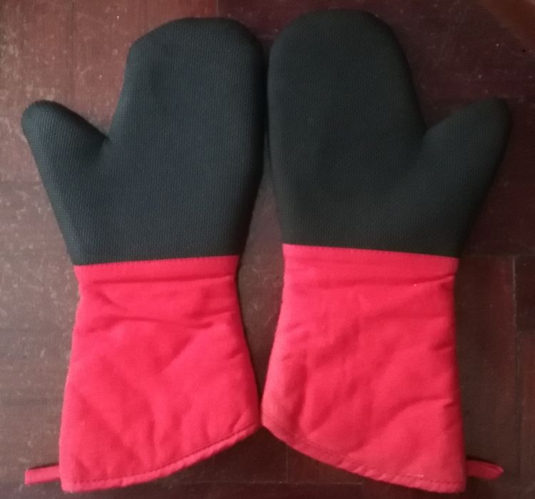 Luvas Anti Fogo praticamente Novas