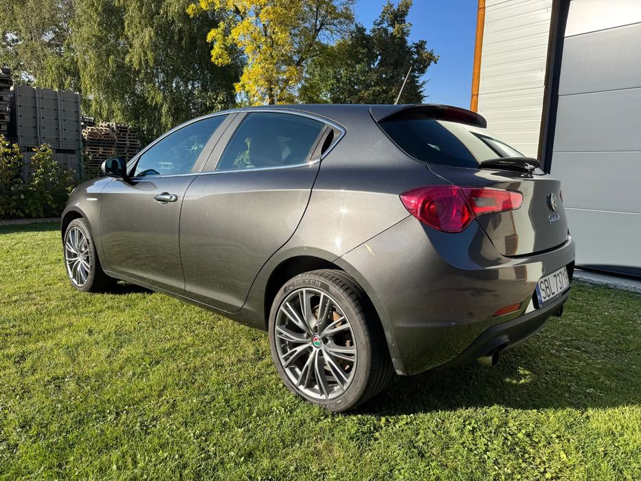 Alfa Romeo Giulietta Alfa Romeo Gulietta 2.0 JTDm