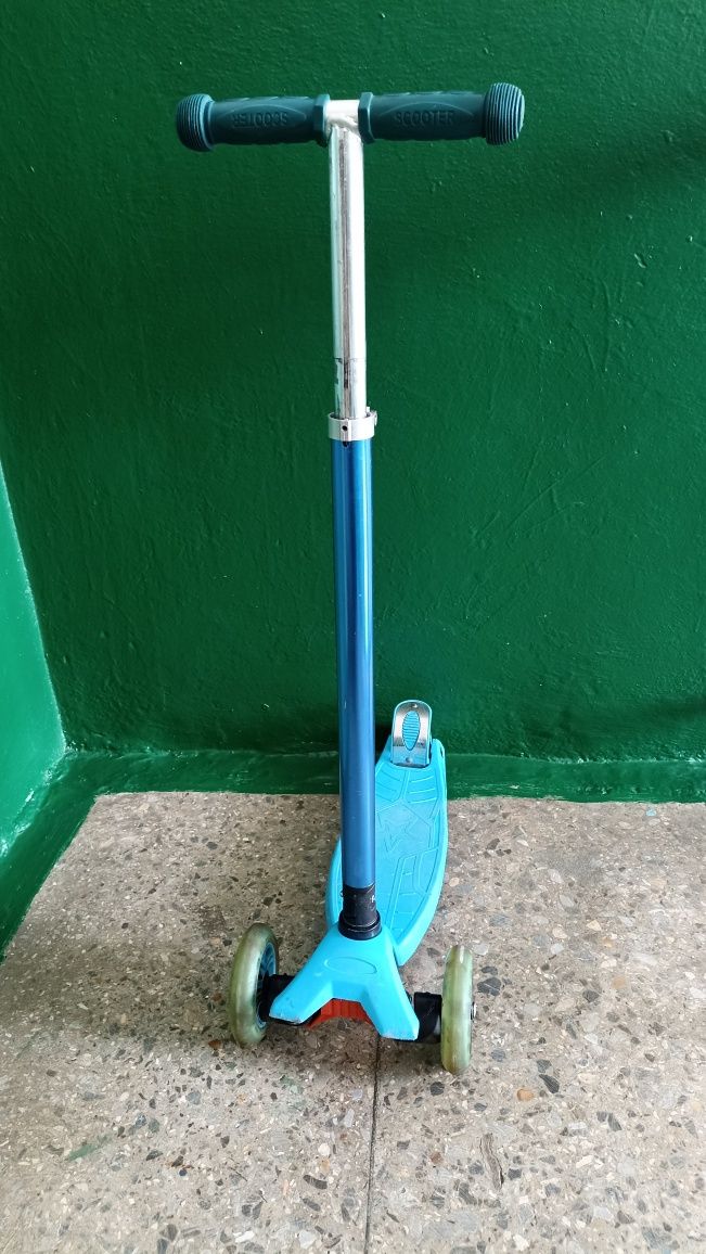 Самокат детский scooter