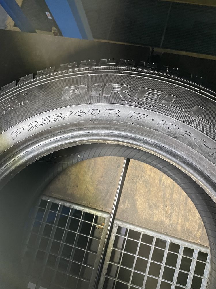 Pireli Scorpion STR 255/60 R17