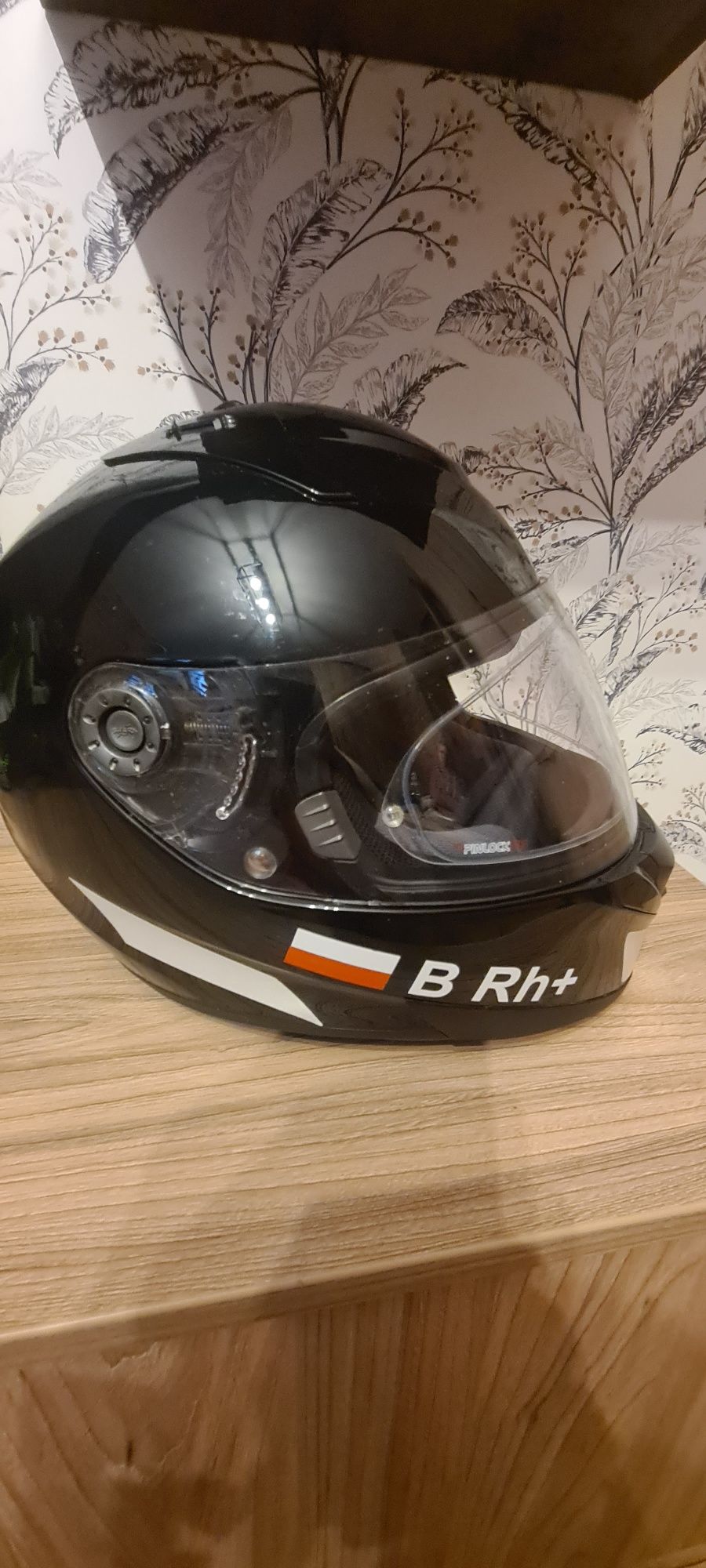 Kask motocyklowy integralny Shark rozmiar XL