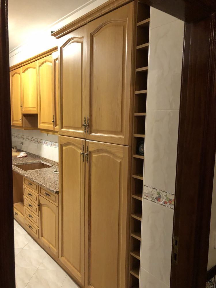 Móveis cozinha com bancada em pedra