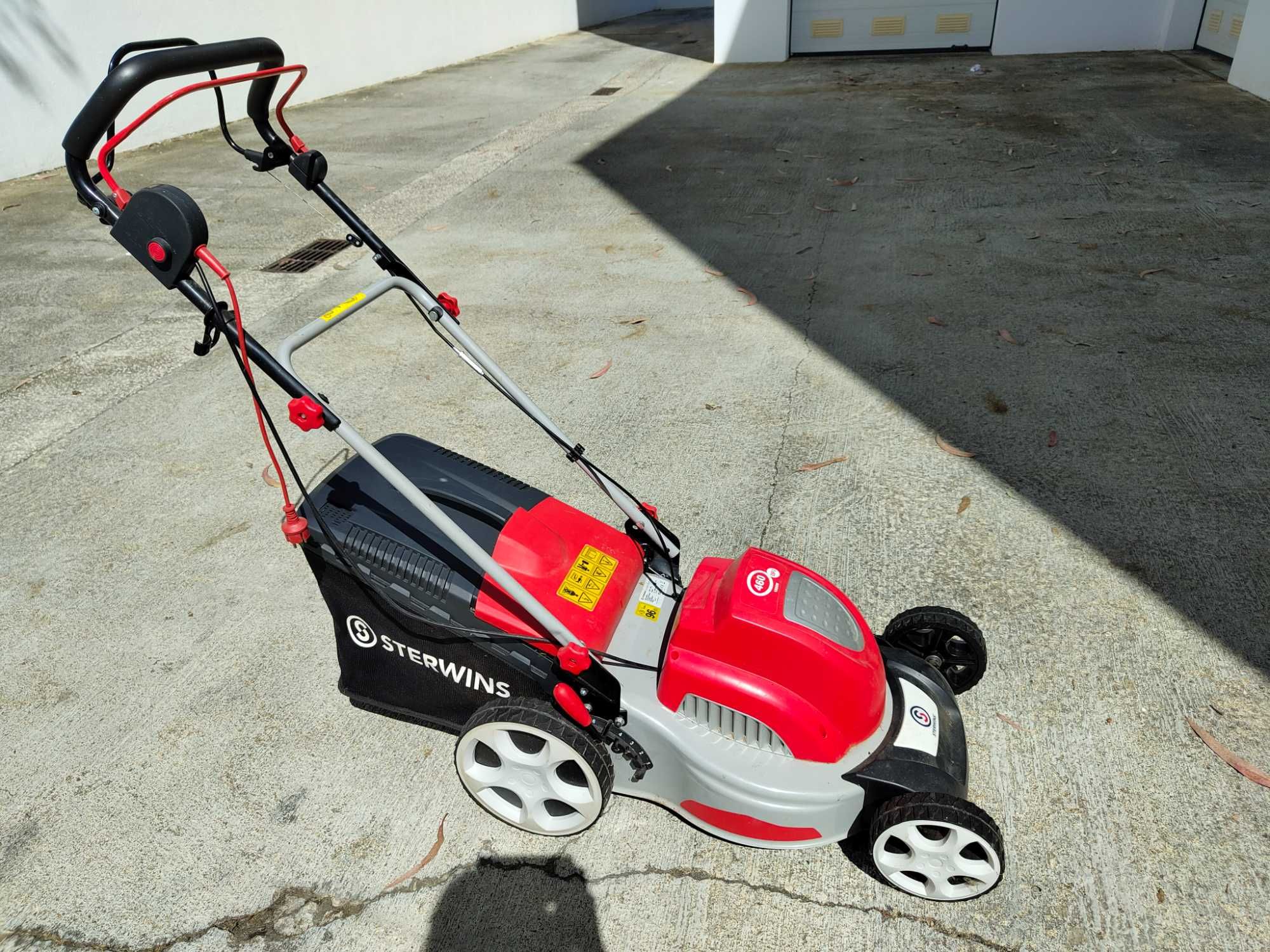 Cortador relva elétrico