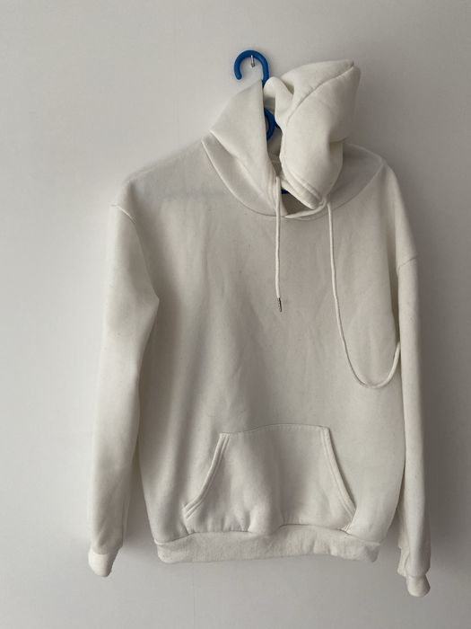 Bluza biala z kapturem