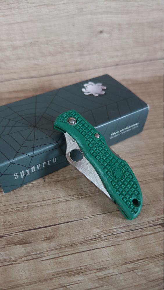 Spyderco Ladybug LFGP 2004 рік, складний ніж. Оригінал! Новий!