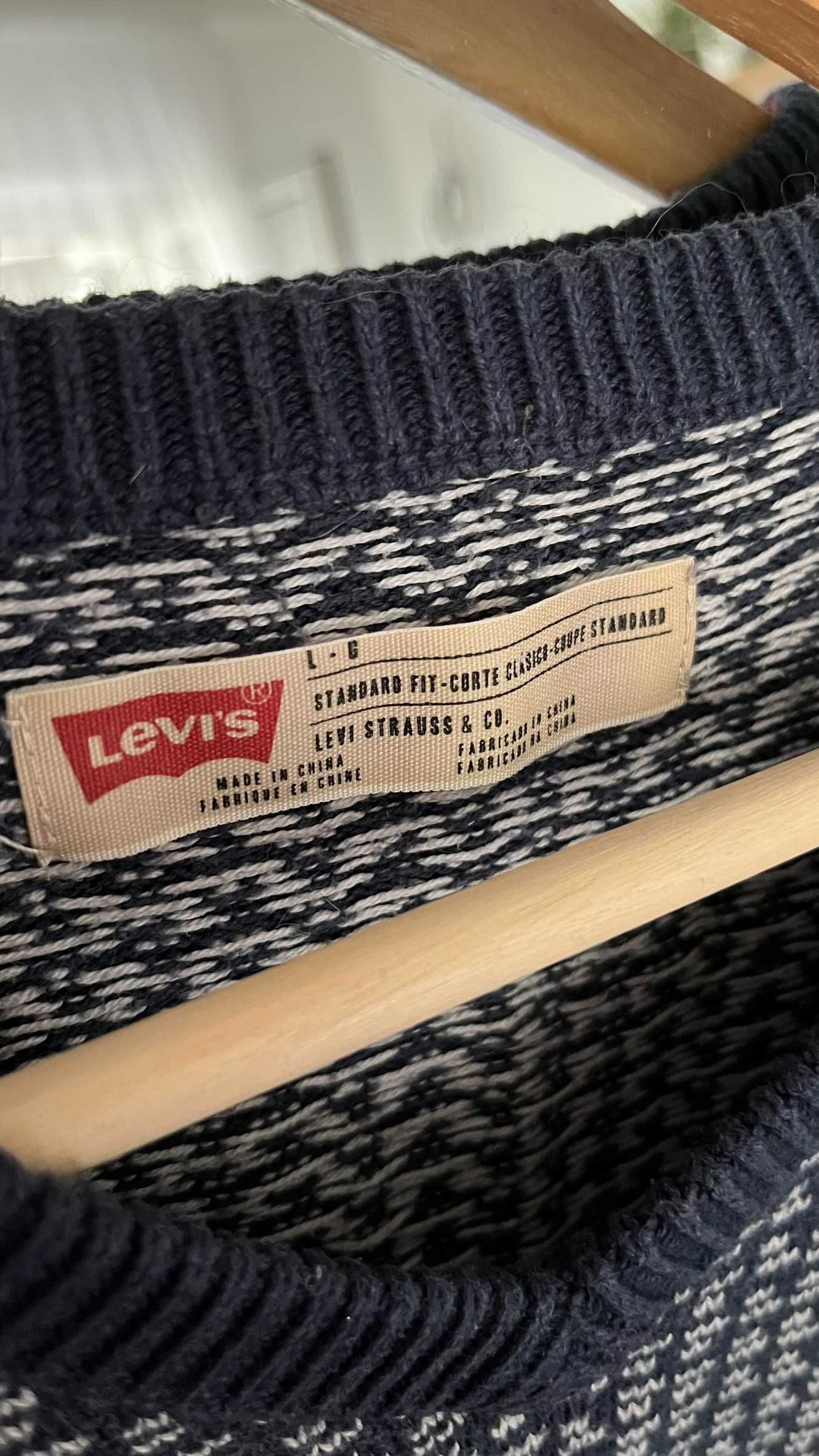 Лот 4 шт (свитера Levi's, House, Reserved)