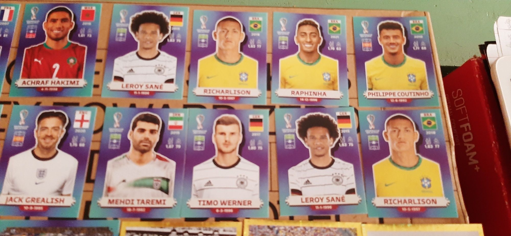 26 cromos mundial Qatar(mbappe,Benzema,varios brilhantes,etc)