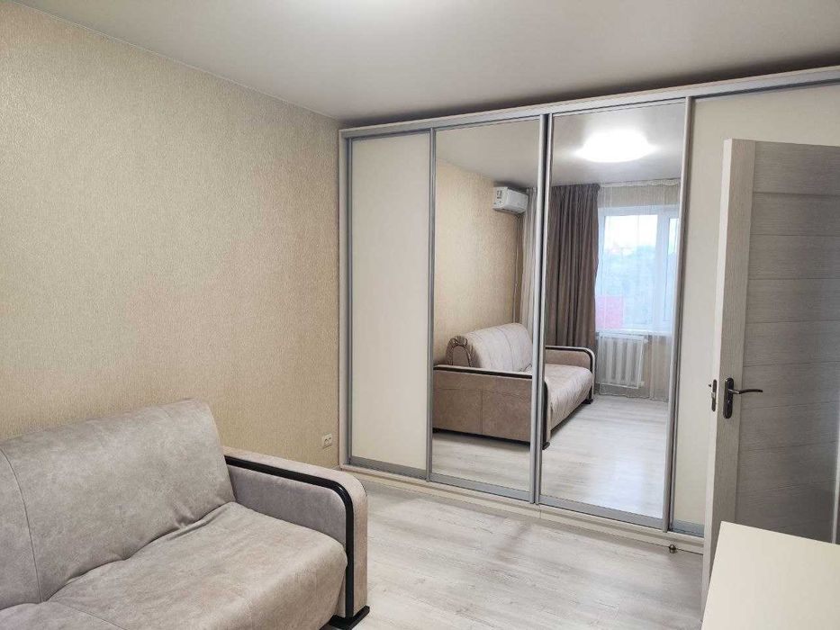 ХОЗЯИН Деміївська 39, біля М Голосіївська, 1к квартира без комісії