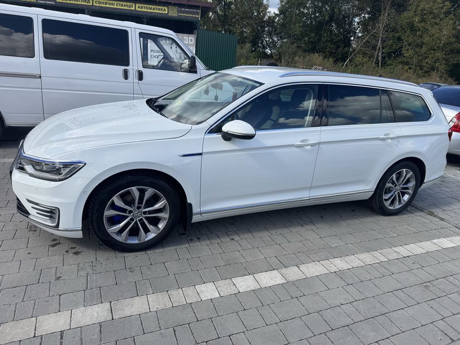 Volkswagen Passat GTE