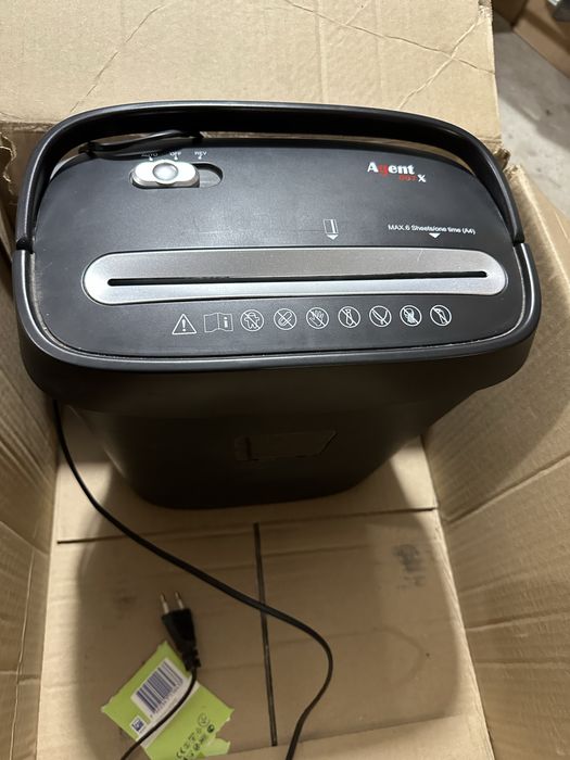 Шредер для резки бумаги А4