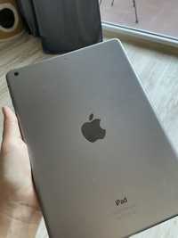 iPad Air 2013 sprawny, kolor space gray, pęknięty ekran