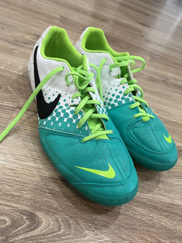 Nike Elastico 5 halówki pikłka nożna rozmiar 46 11