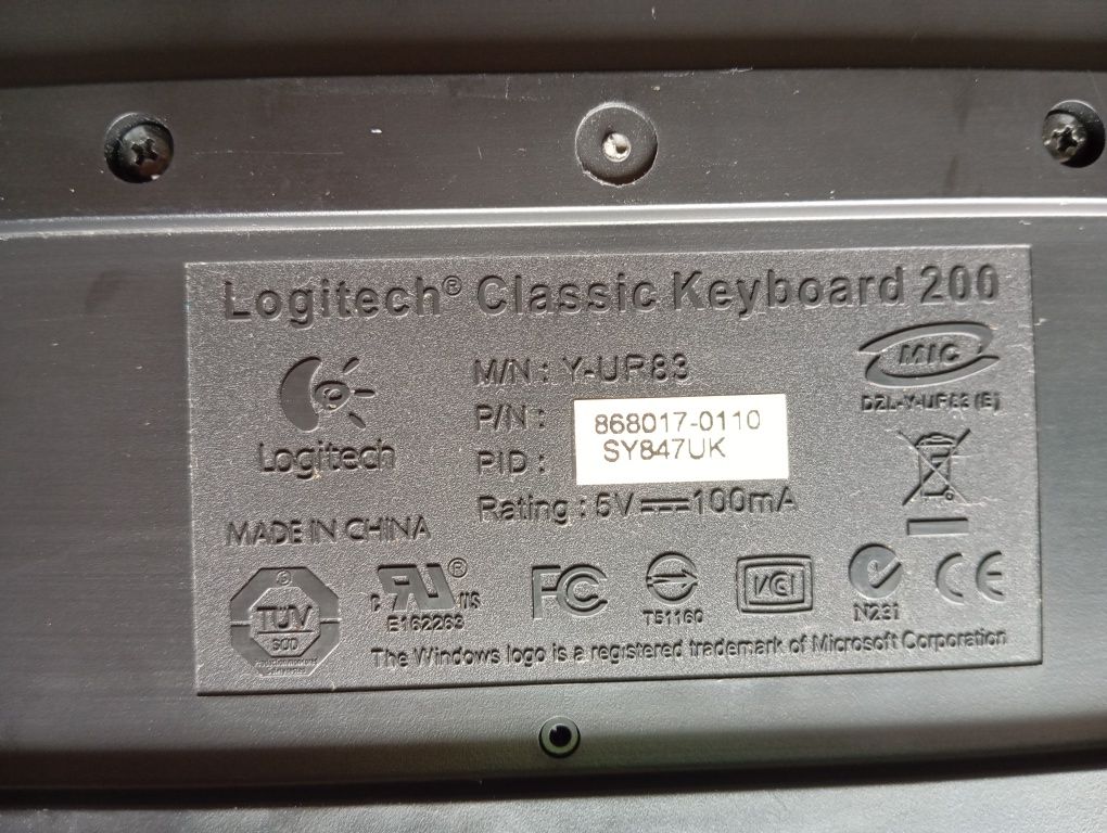 Logitech Classic Keyboard 200