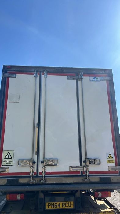 Zabudowa izoterma  stacjonarna  kontener komora chlodnicza