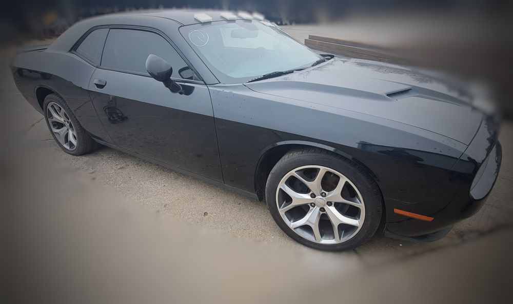 WSZYSTKIE CZĘŚCI Dodge challenger 15-23r Zwrotnica lewy przód komplet